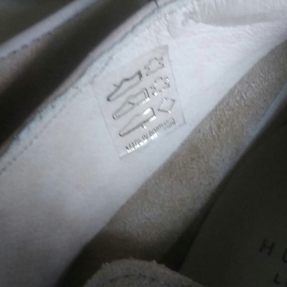 Hudson London Margrey Chukka Boot - Picture 3 of 6